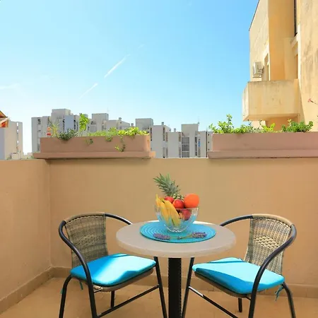 With Wifi - 16910 Apartment Split